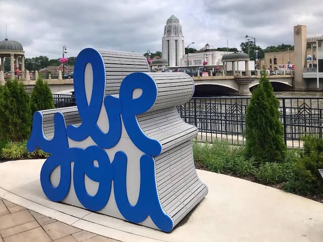 Be You Sculpture - Image 2