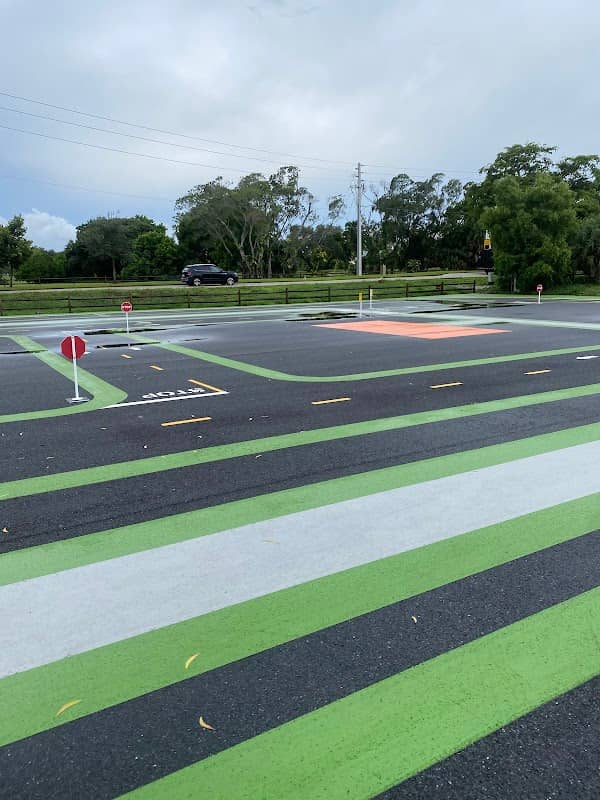 North park traffic garden - Image 1