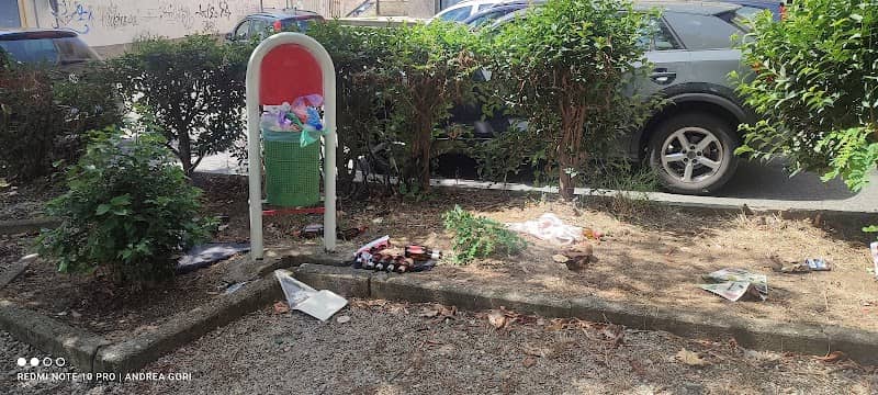Parco giochi scuola Media statale Pitagora - Image 1