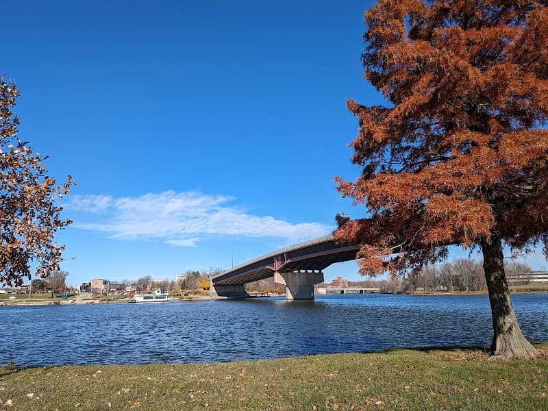 Allen Park - Image 1