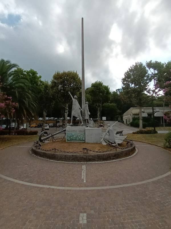 Monumento alle Genti di mare - Image 1