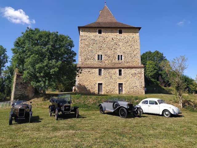 La Tour de Vesvre - Image 1