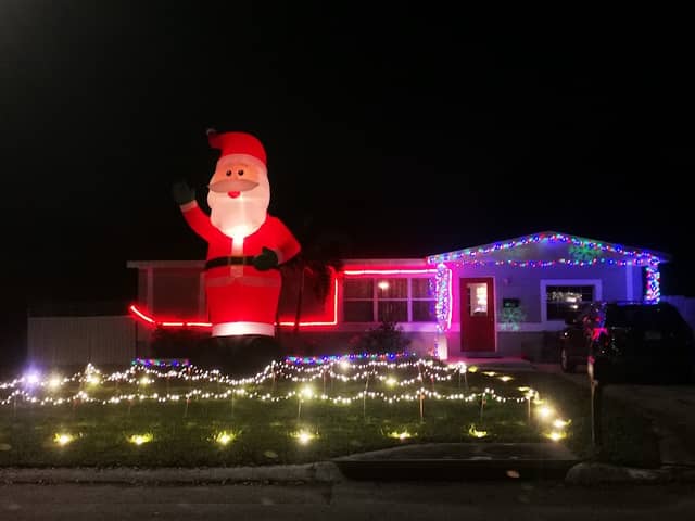 Colossal SANTA CLAUS - Image 2