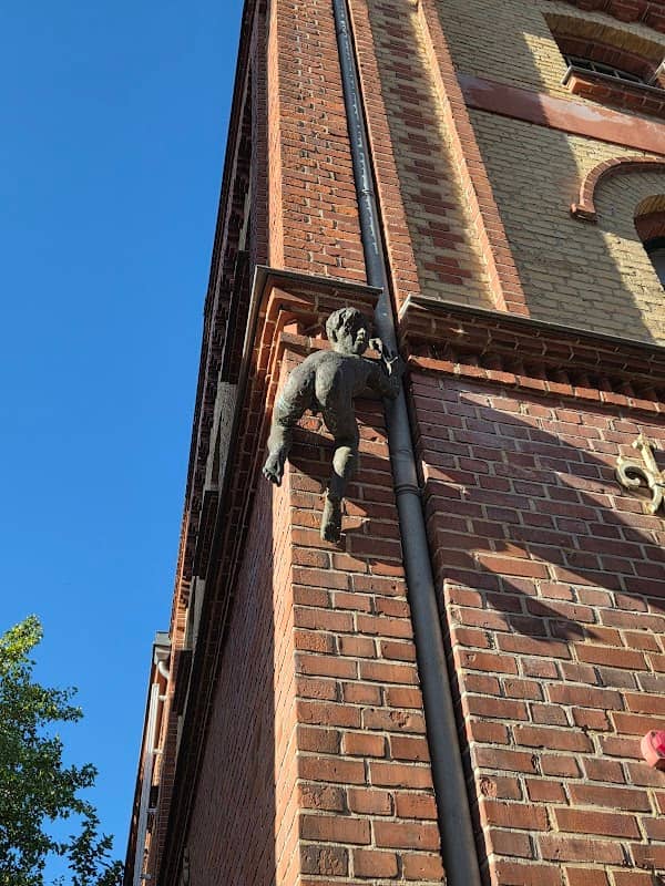Skulptur Arschkerbe - Image 1