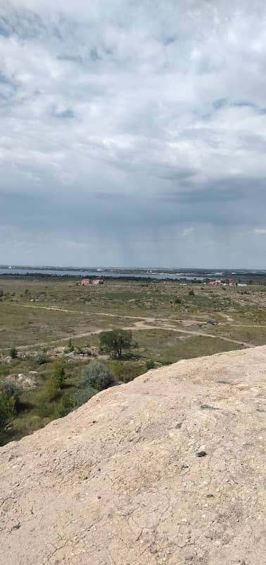 Yugo-Vostochnyy Terrikon - Image 1