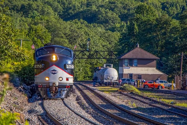 Reading Blue Mountain & Northern Passenger Station- Penobscot - Image 2