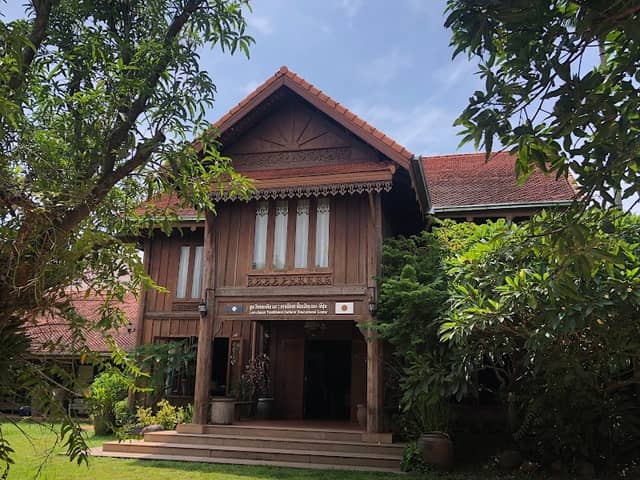 Lao Textile Museum - Image 1