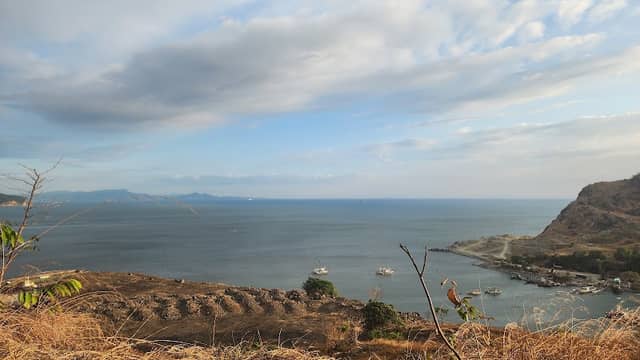 Dinginin Baywalk - Image 1