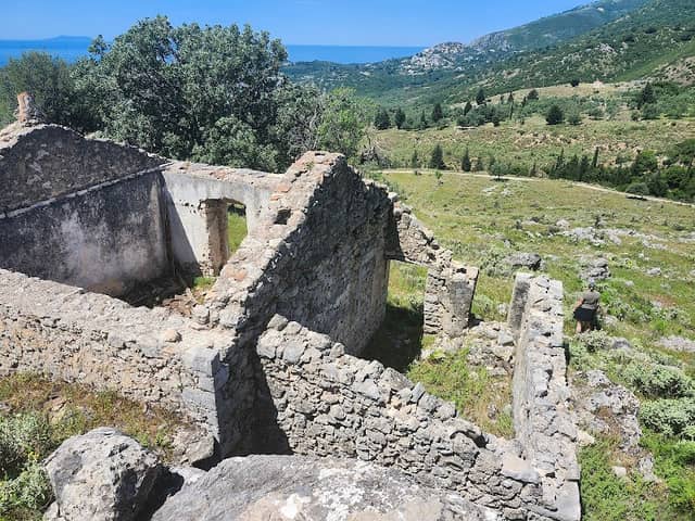 Ruins - Image 1