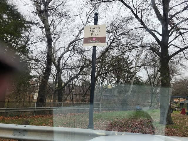 Redbud park - Image 2