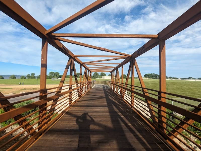 pedestrian bridge between Lakeside Park and Lakeside Park West - Image 2