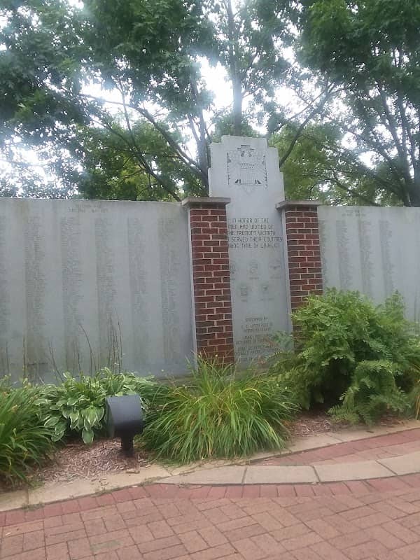 Veterans Memorial Park - Image 2