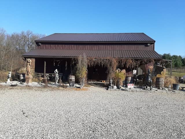 Glass Creek Winery / Brewery - Image 1