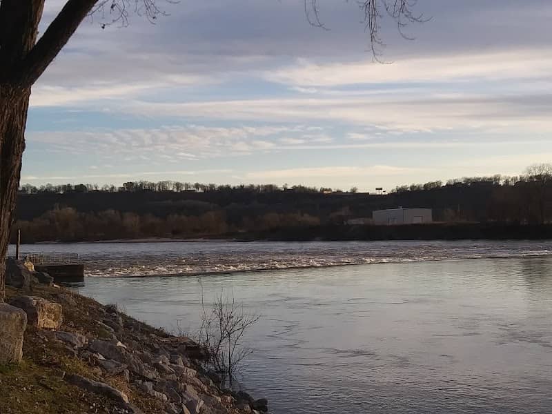 White River Lock and Dam 1 - Image 1