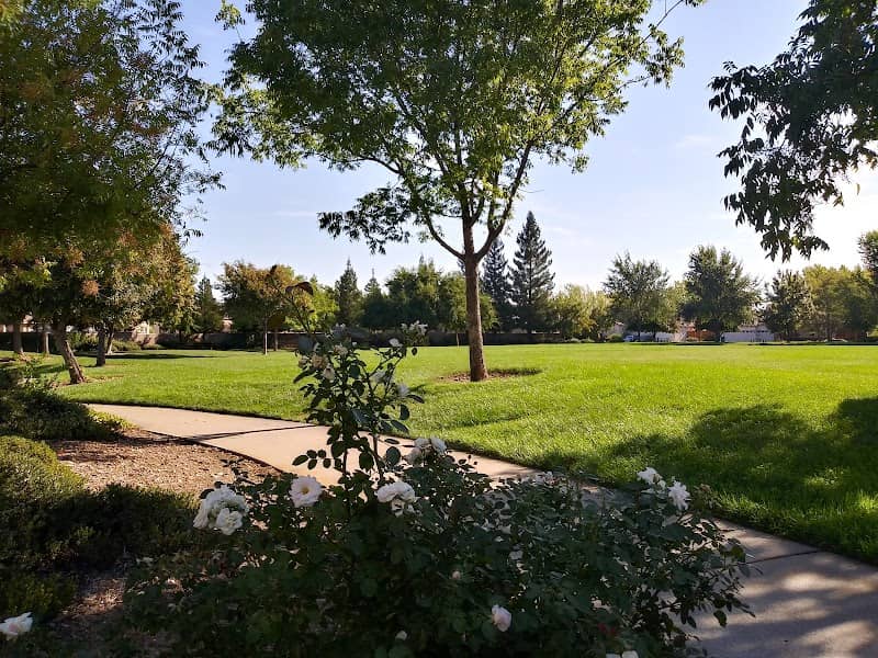 Tuscany Park - Image 3