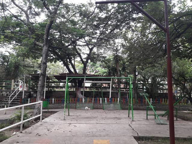 Parque Los Robles - Rolando Luque - Image 1