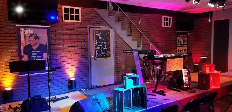 The House That Rocks - Image 1