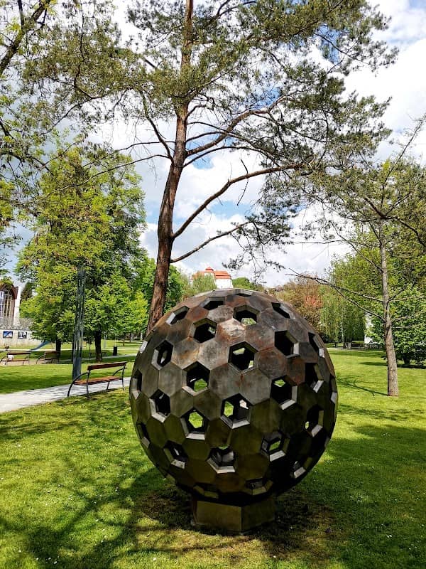 Mestni park Roža Lendava - Image 1