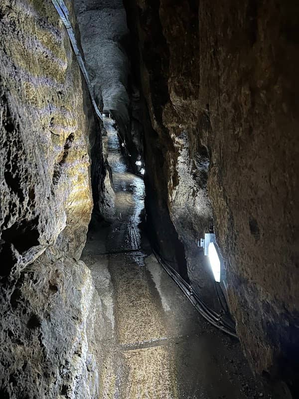The Great Masson Cavern - Image 3
