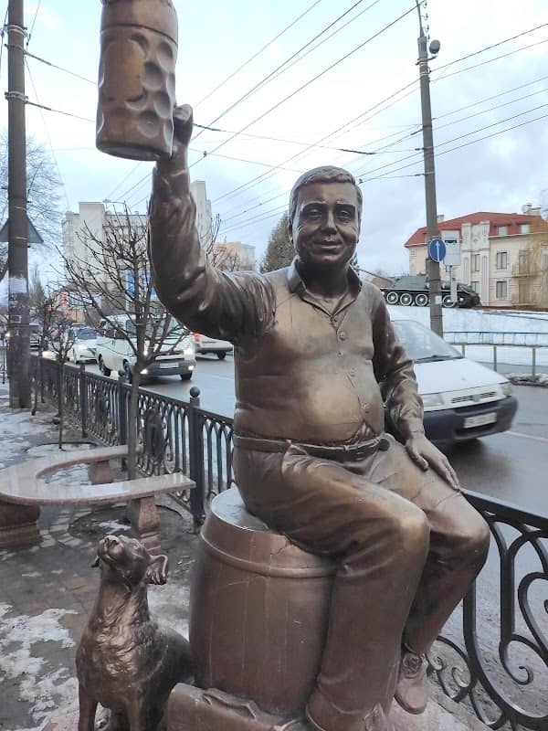 Monument beer Batyar - Image 1