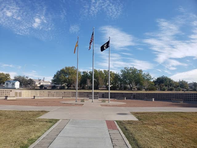 Vietnam Veterans Memorial - Image 2