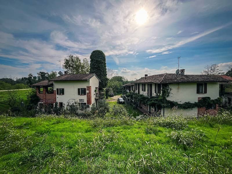 Borgo Tre Case - Frazione di Borgo Dieci Case - Image 2