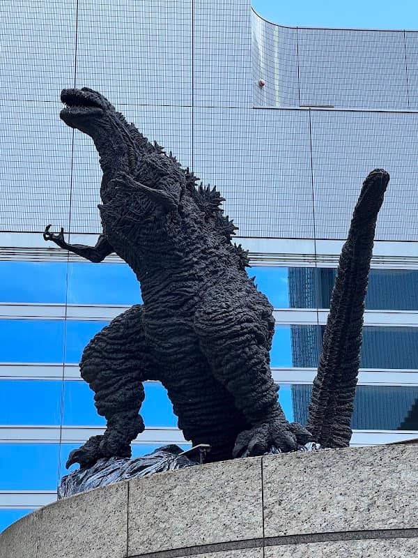 Godzilla Statue - Image 3