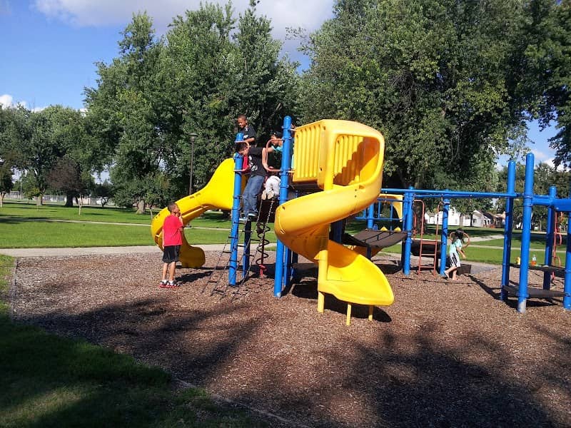 Centennial Park - Image 1