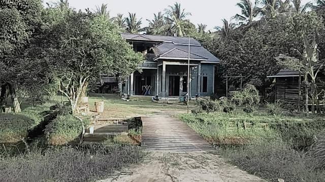Kebun Jams - Image 1