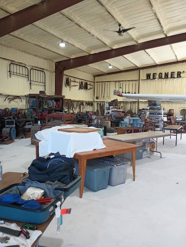 Shooting Star Museum - Image 1