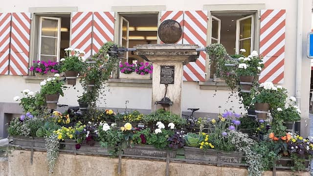 Rathausbrunnen - Image 1