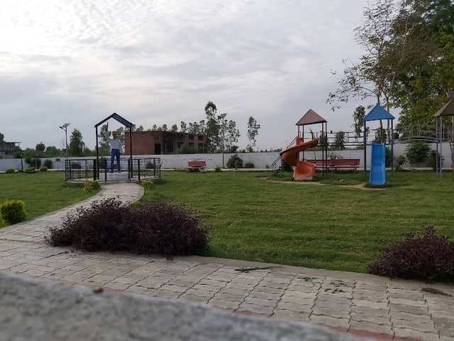 Sardar bhagat singh park - Image 1
