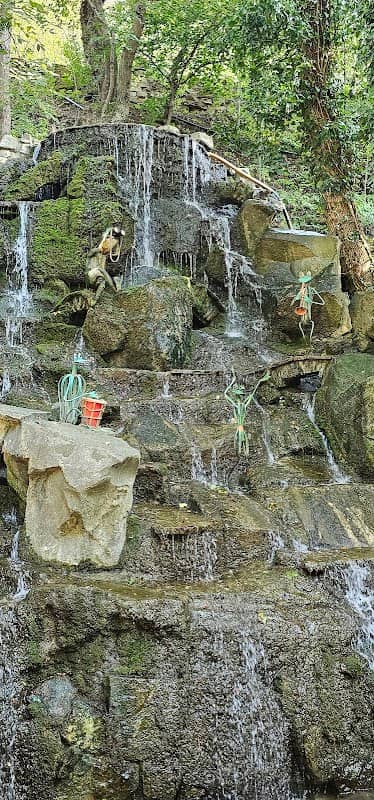 დეკორატიული ჩანჩქერი Decorative waterfall - Image 1