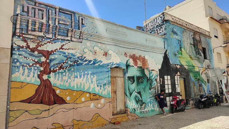 Sasha's Street Gallery - Image 2