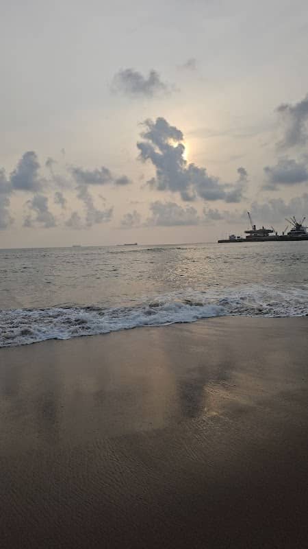 Playa las flores - Image 1