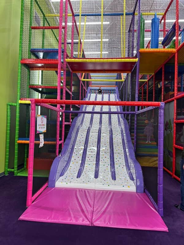 Kids Empire Sterling Heights - Image 3