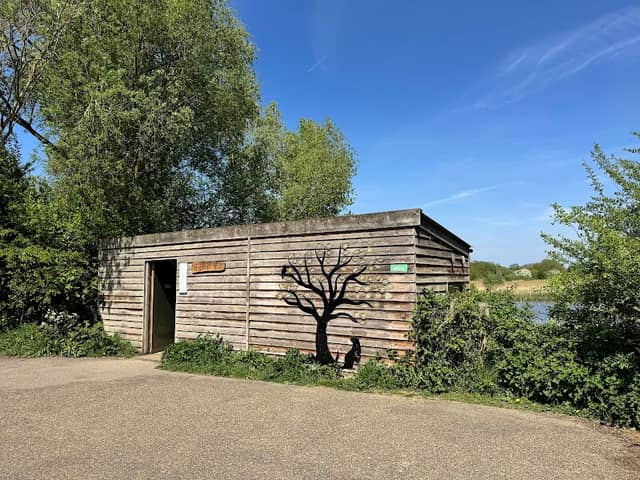 Kingfisher Hide view point - Image 2
