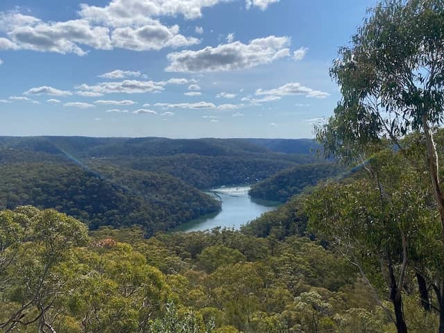 Barnetts lookout - Image 1
