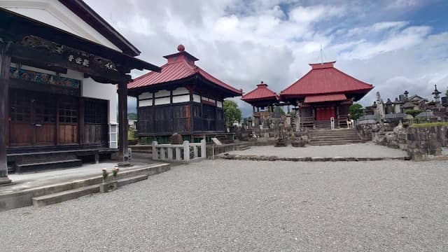 Itokusan Shinko Temple - Image 2
