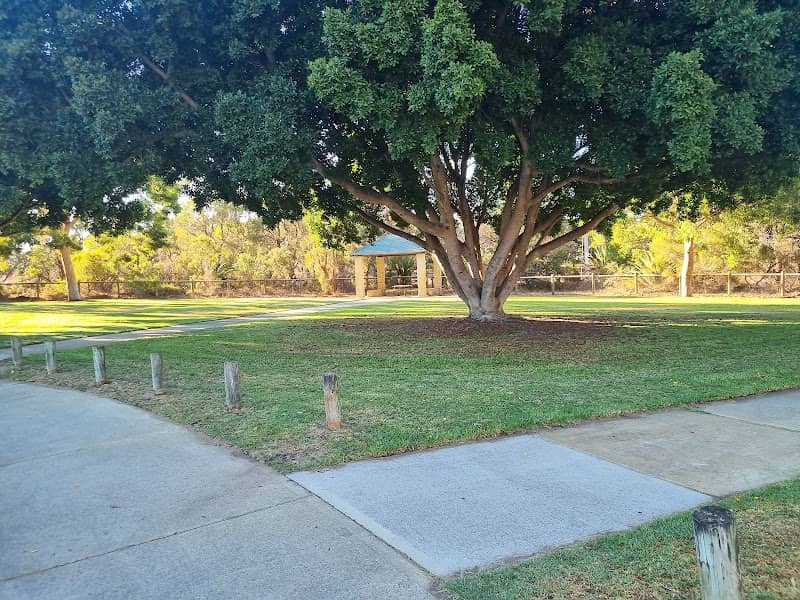 Lady Evelyn Park - Image 1