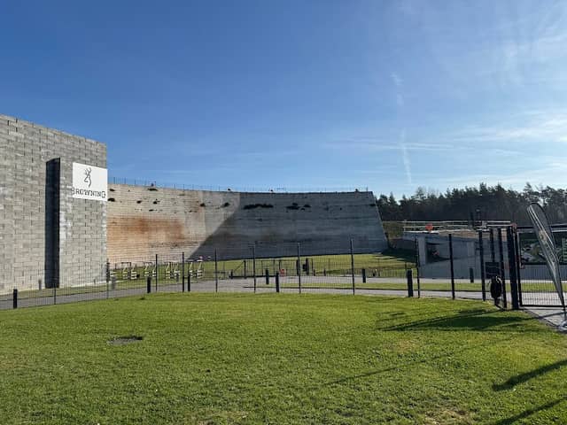 TARGET WORLD - Image 1