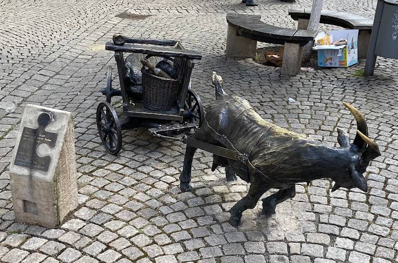 Zeitzer Bronzeziege - Image 1