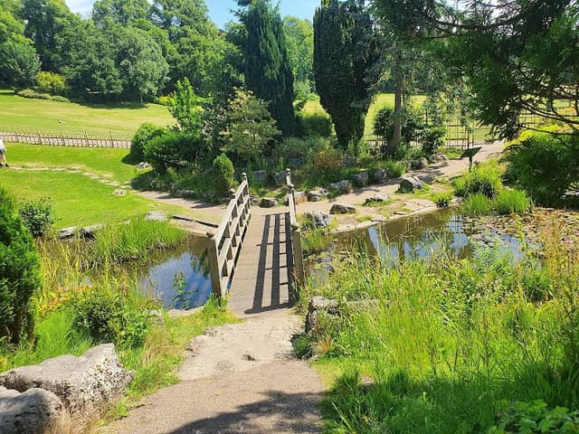 Avenham Park - Image 1