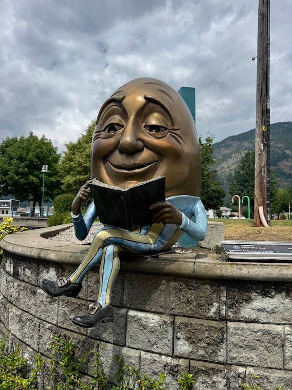 Castlegar Sculpturewalk - Image 1