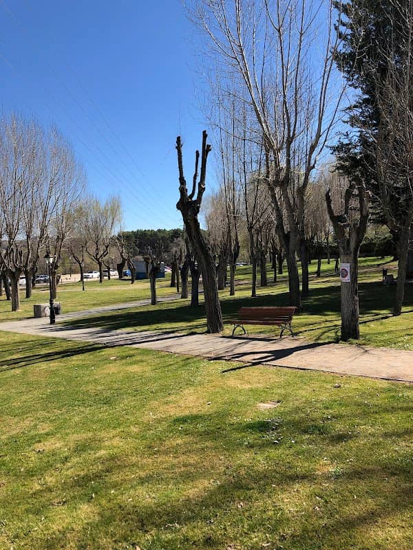 Parque - Image 1