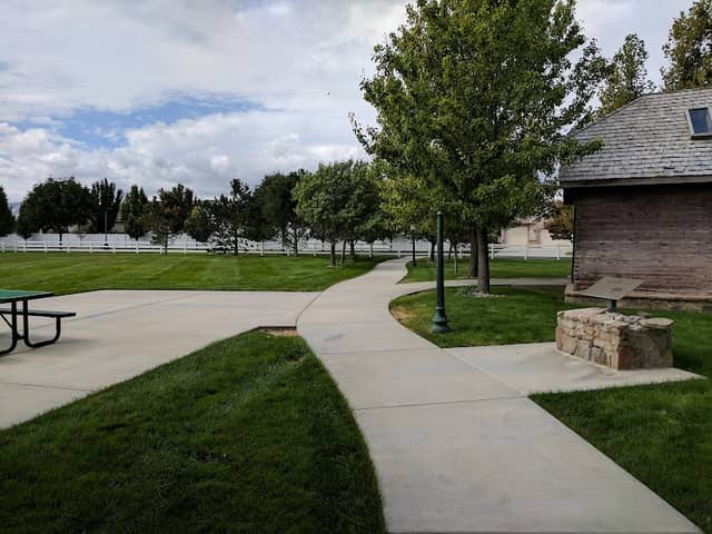 Tithing Hill Park - Image 1