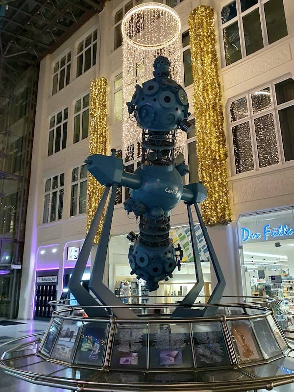 Sculpture - Image 1