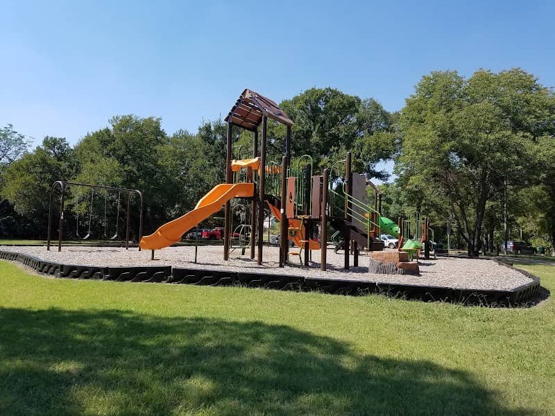 Buffalo Ridge Park - Image 2