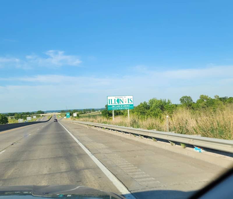 Illinois Welcome Sign - Image 1