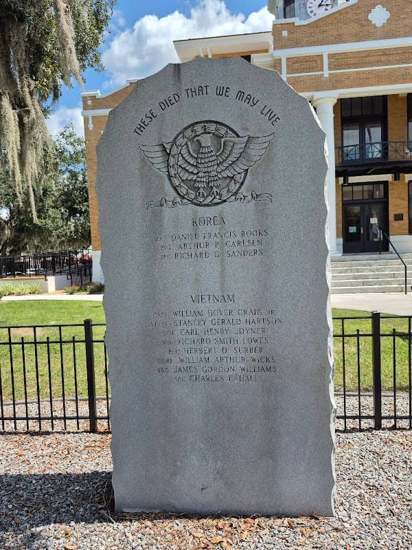 Old Courthouse Heritage Museum - Image 1